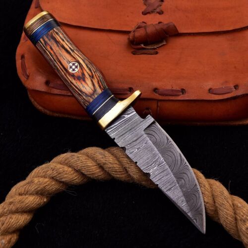 Custom Damascus Steel Tactical Hunting & Survival Knife – Fixed Blade Skinning Tracker with Leather Sheath