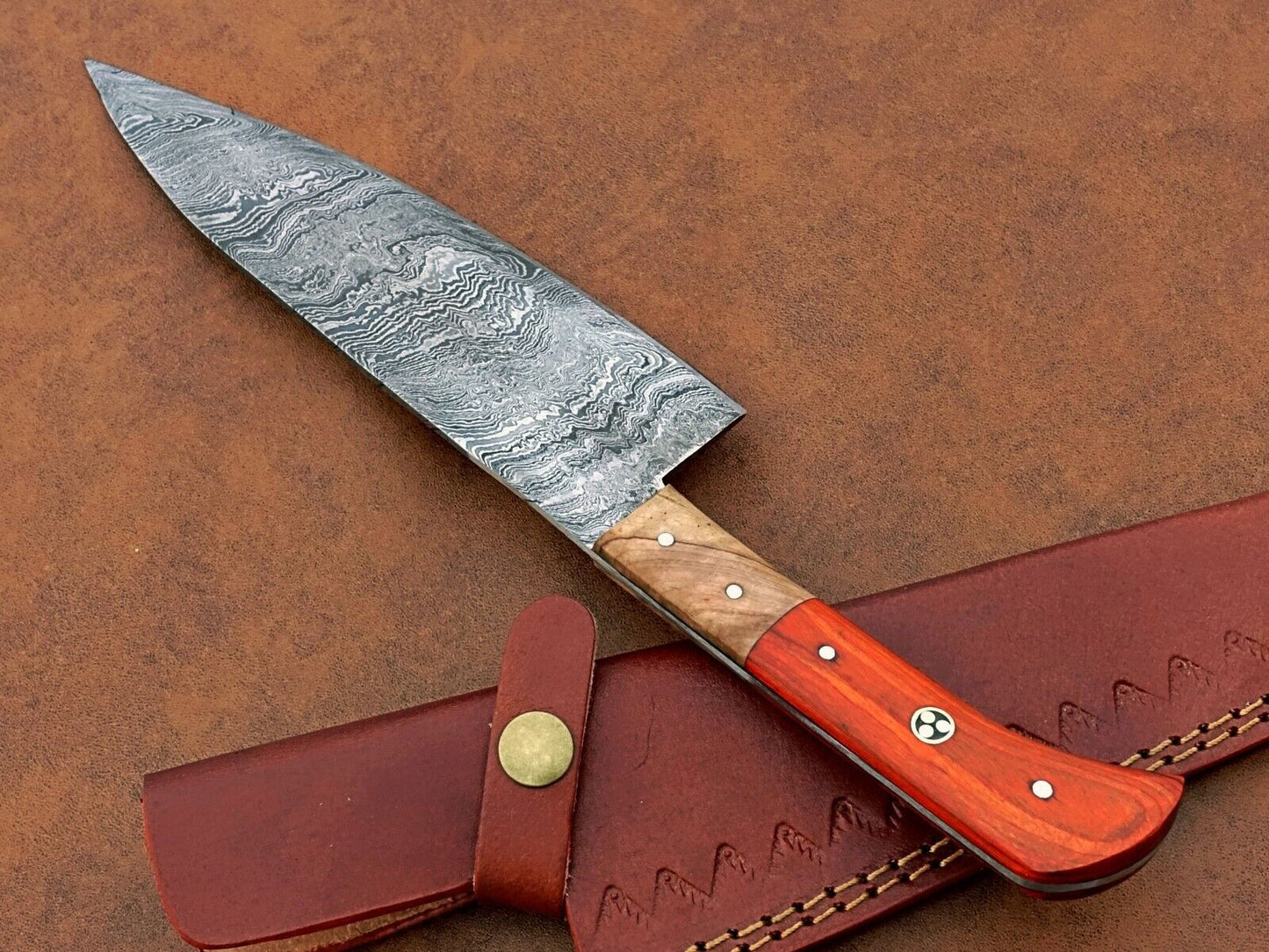 Custom Hand-Forged Damascus Chef Knife – Camping & Kitchen Knife Gift with Leather Sheath