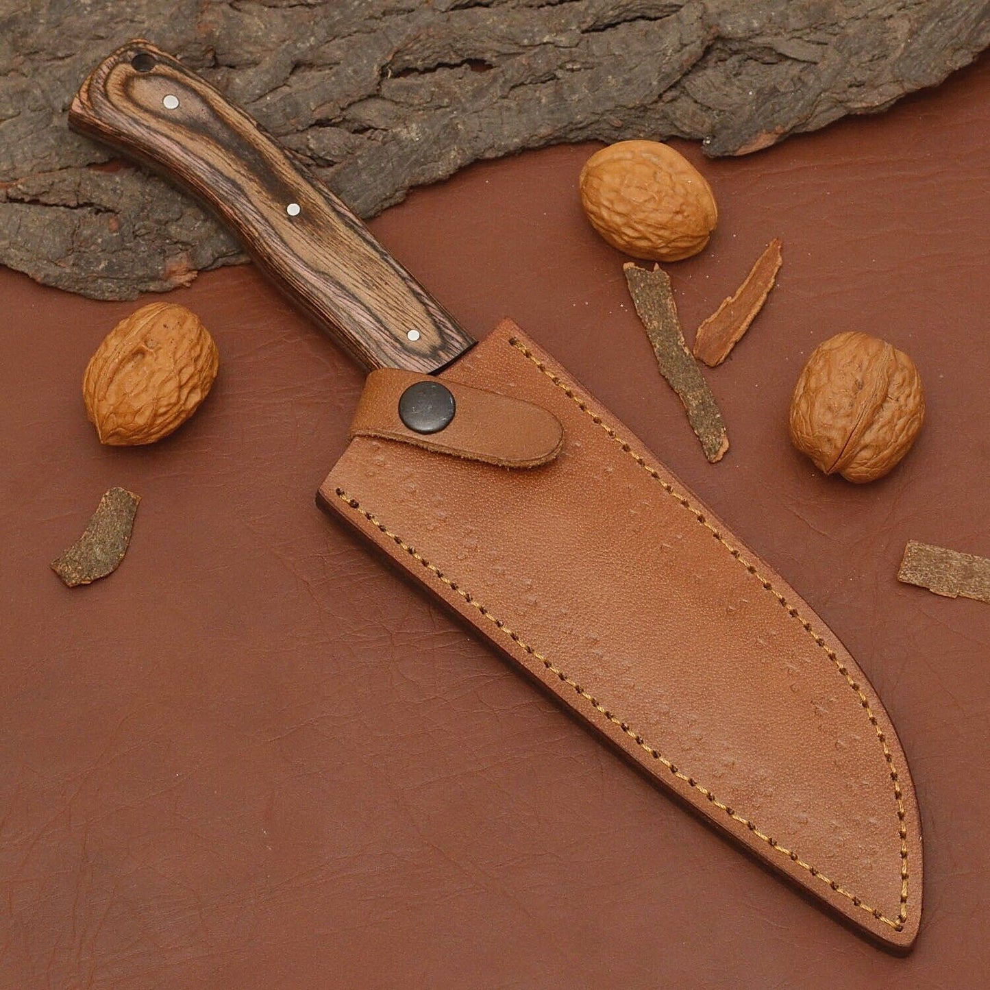 Handmade Damascus Steel Chef Knife – Full Tang Kitchen Knife with Wood Handle & Leather Sheath