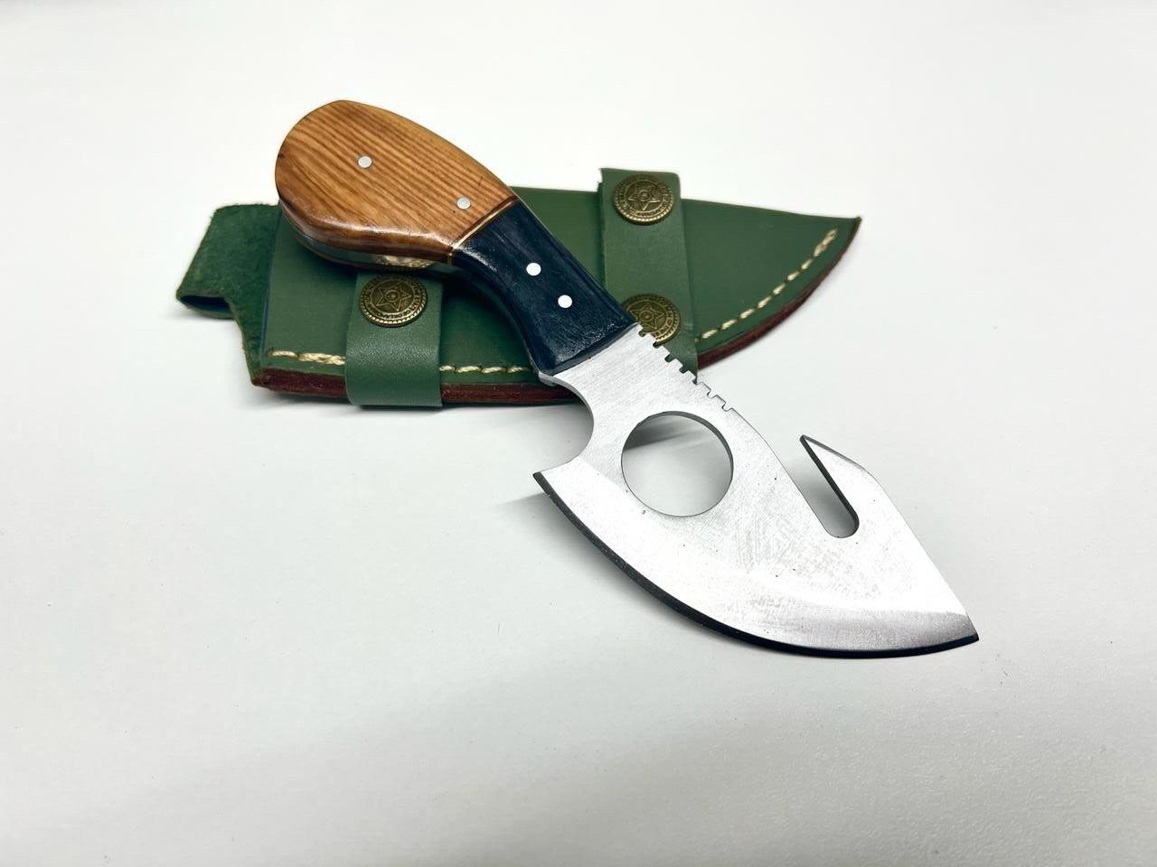 Hand-Forged Skinner Knife – Stainless Steel Blade, Wooden Handle & Leather Case