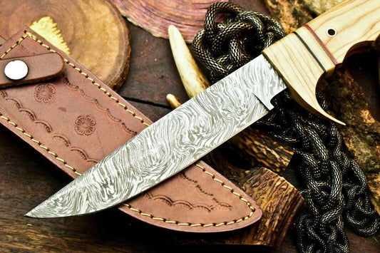 13" Handmade Damascus Hunting Bowie Knife | Hard Wood Handle