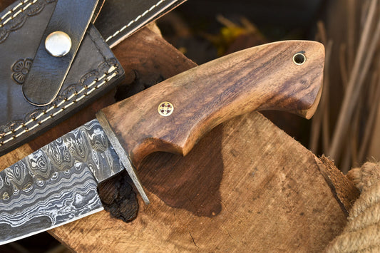 Rain Drop Damascus Hunting Skinner Knife with Walnut Wood Handle and Damascus Guard – Tactical Outdoor Blade