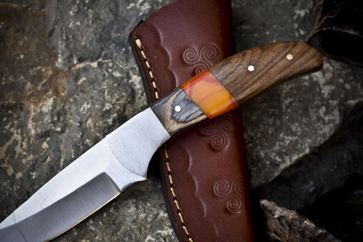 8" Handmade Skinner Knife | AUS-8 Steel Blade | Mixed Material Handle with Steel Bolster