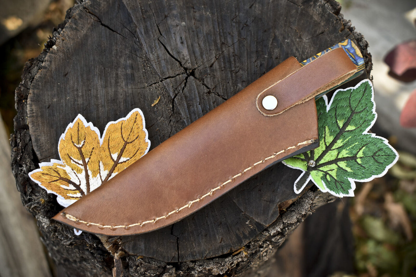 Twist Damascus Skinner Knife with Olive Wood Handle for Hunting and Camping