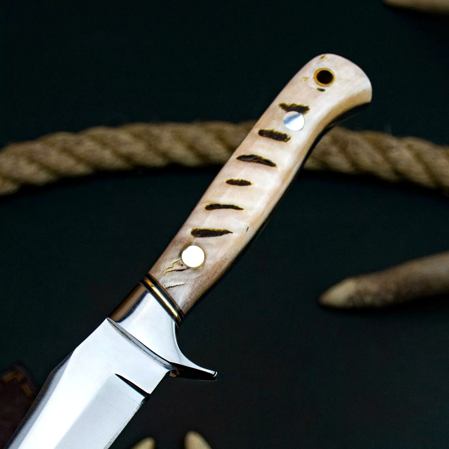 10″ Handmade Skinner Knife – Stainless Steel Blade with Ram Horn Handle & Leather Sheath