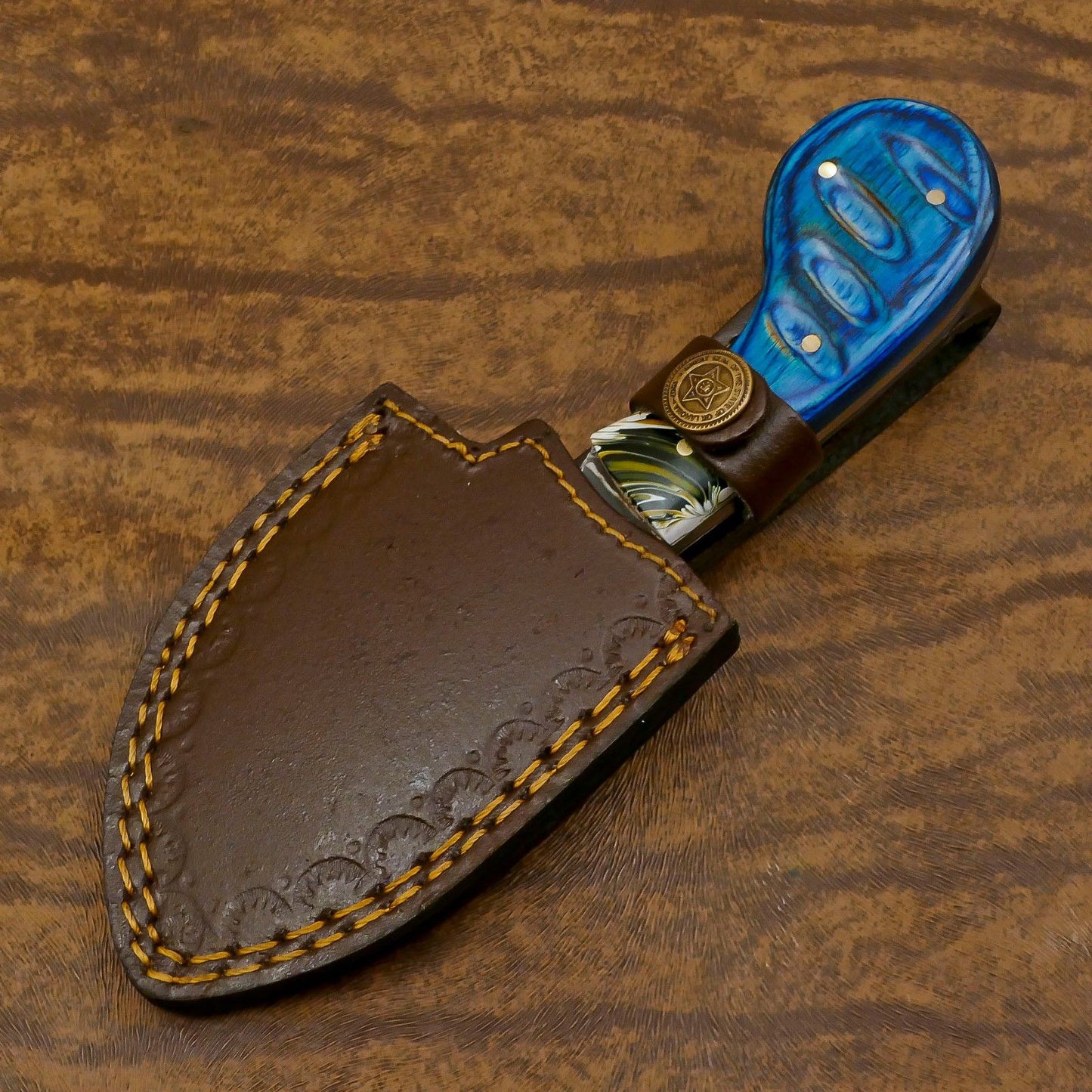 Custom Handmade Damascus Gut Hook Skinner Knife for Hunting and Camping