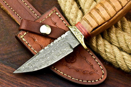 Compact Handmade Damascus Steel Bowie Knife – 8.5" with Walnut Wood Handle