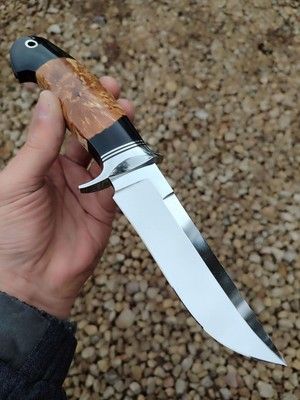 Custom Handmade D2 Steel Hunting Knife – Steel Clip & Resin Sheet Handle with Leather Sheath