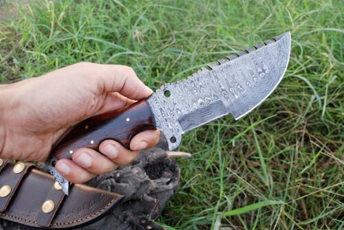 Custom Handmade Forged Damascus Steel Hunting Tracker Knife | Fixed Blade