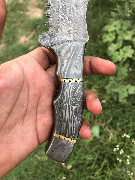 Custom Handmade Damascus Tracker Knife – Full Tang with Forged Damascus Steel Handle and Leather Sheath