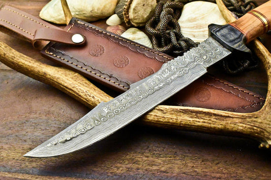 15.5" Damascus Bowie Hunting Knife – Olive Wood Handle with Leather Sheath