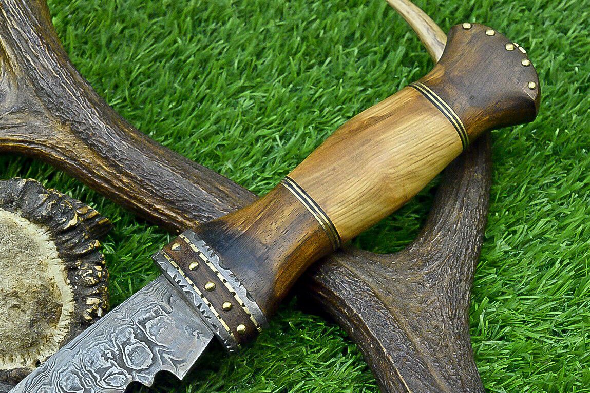 17 Inch Custom Forged Damascus Steel Bowie Knife with Natural Wood Handle
