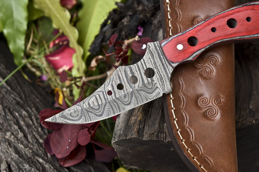 8.5" Twist Damascus Skinner Knife with Hardwood Handle | Handmade Hunting Gift Knife