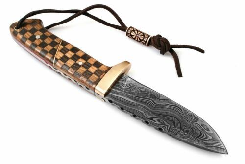 Custom Hand-Forged Damascus Bowie Knife – Wood Handle with Brass Guard & Leather Sheath (8")
