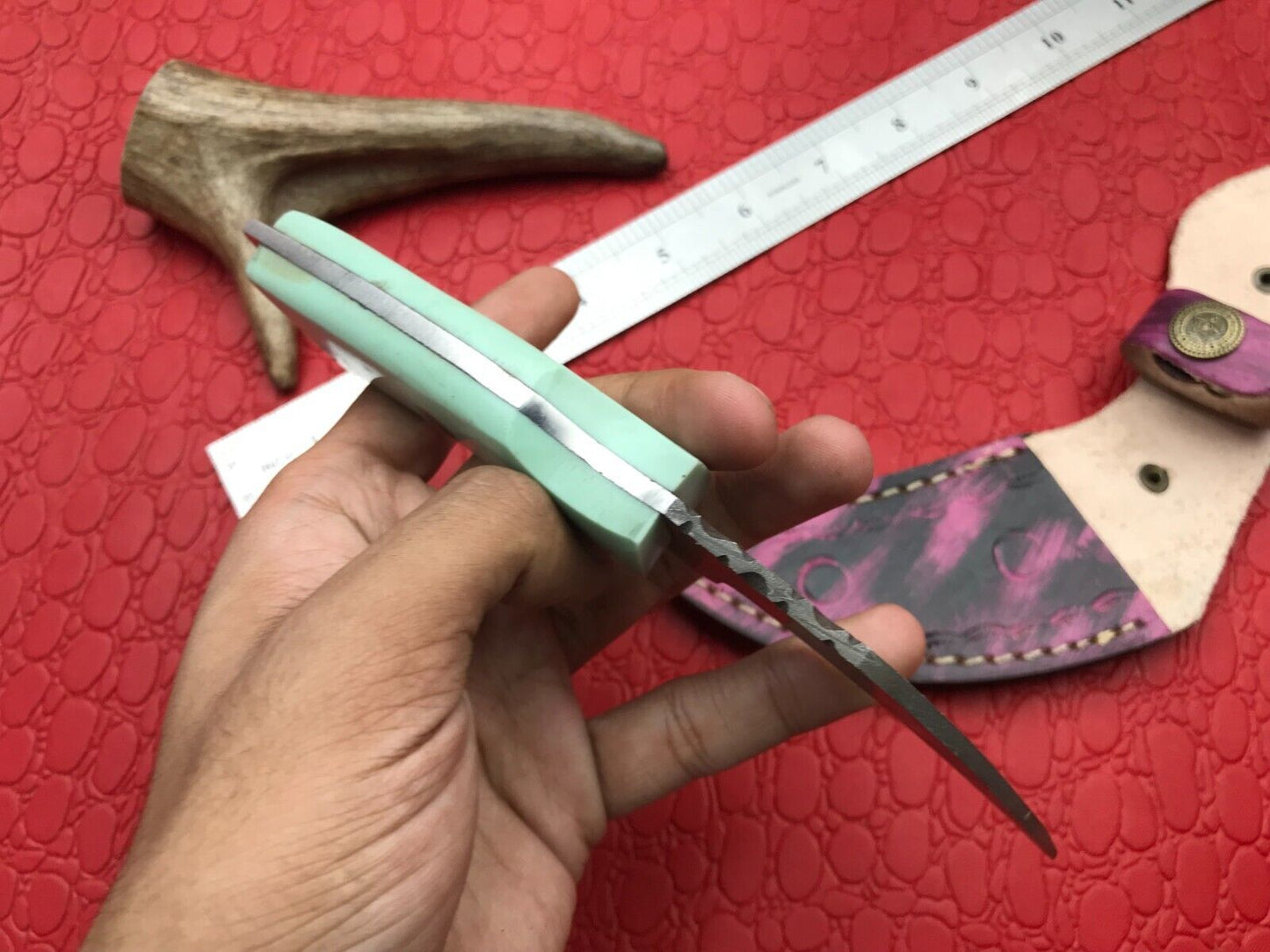 8" Handmade Damascus Karambit Damascus Steel Hunting Knife With Resin Handle