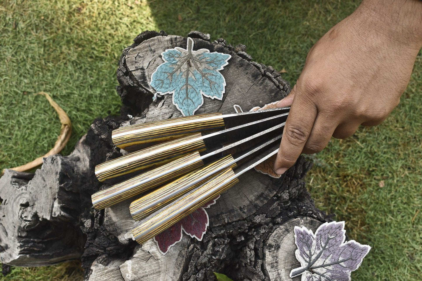 Hot Item Twist Damascus Chef Knife Set of 5 – Rare Hardwood Handle Sports Collection