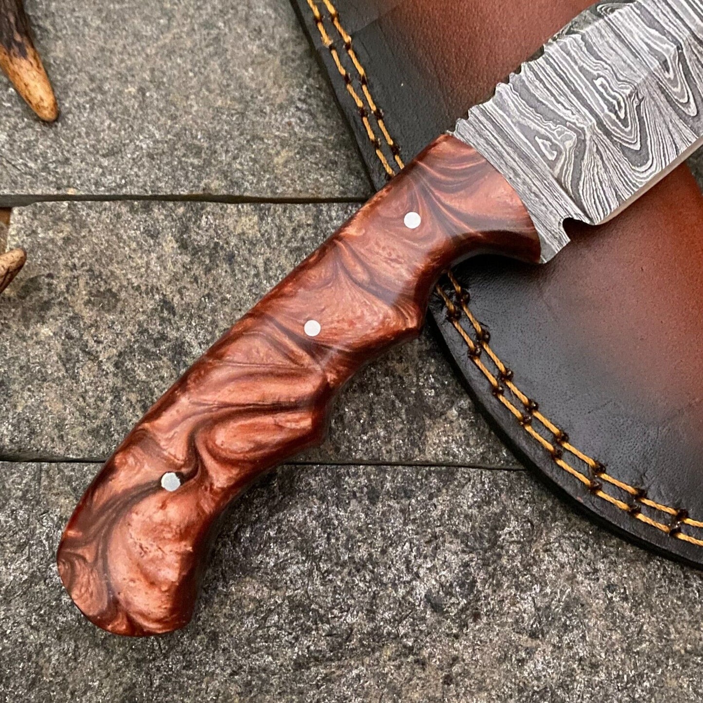 Heritage Forge 8 Inch Handmade Damascus Steel Skinner Knife with Resin Handle and Leather Sheath