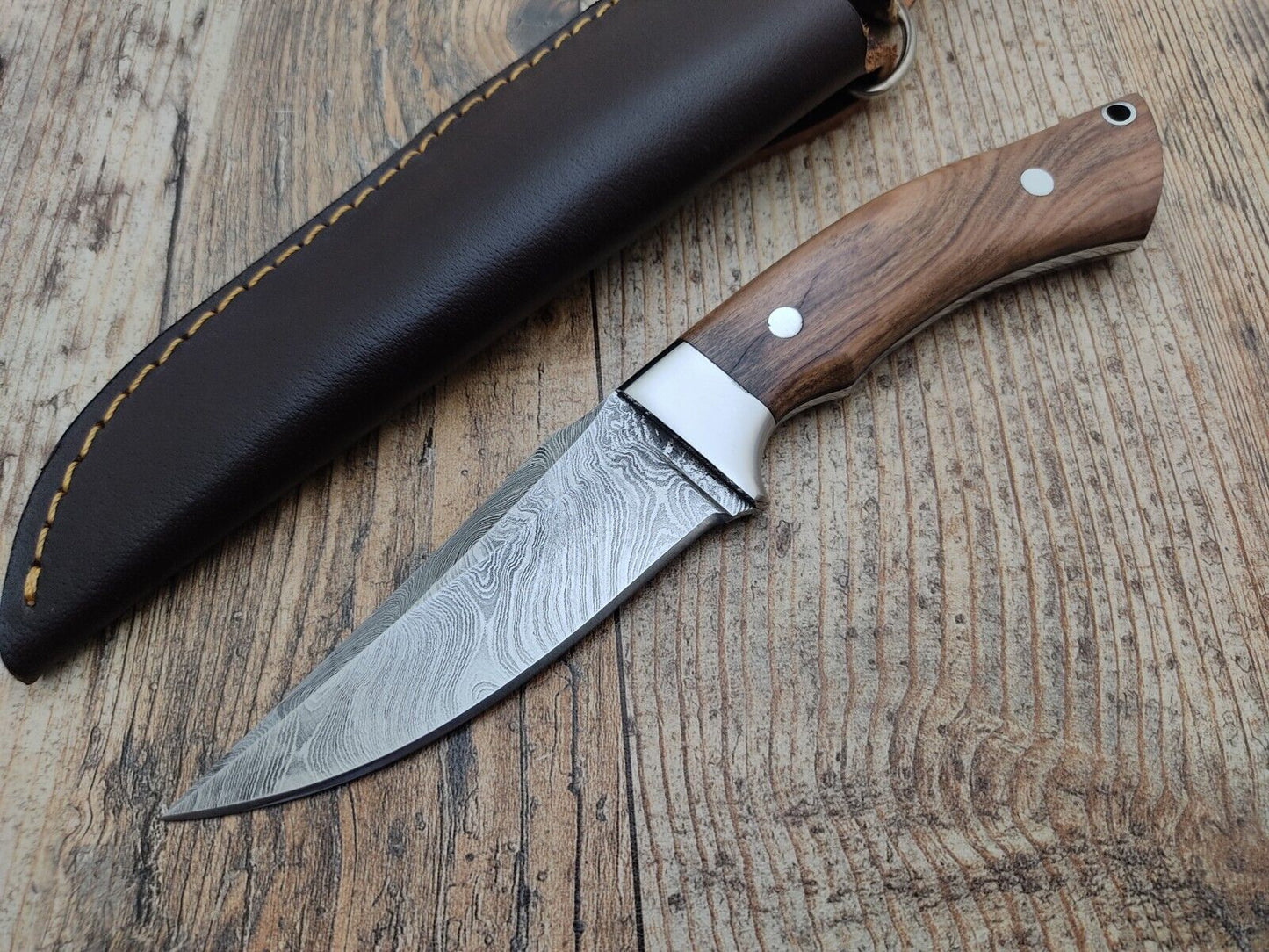 Custom Handmade Damascus Steel Bushcraft & Hunting Skinner Knife – Olive Wood Handle with Leather Sheath