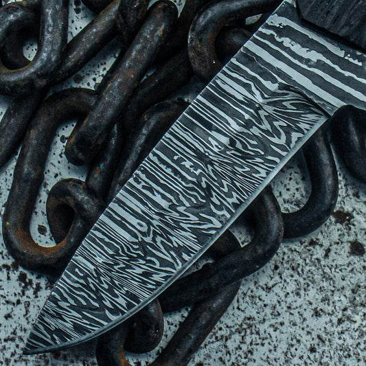 9 Inch Damascus Steel Bowie Knife with Wooden Handle for Tactical and Hunting Use