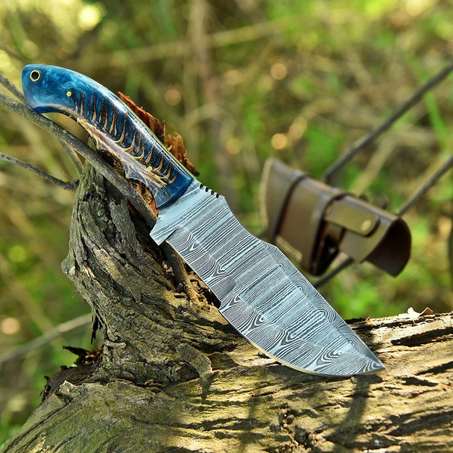 10.6" Handmade Damascus Steel Tracker Knife | Pine Cone Corelon Handle with Leather Sheath