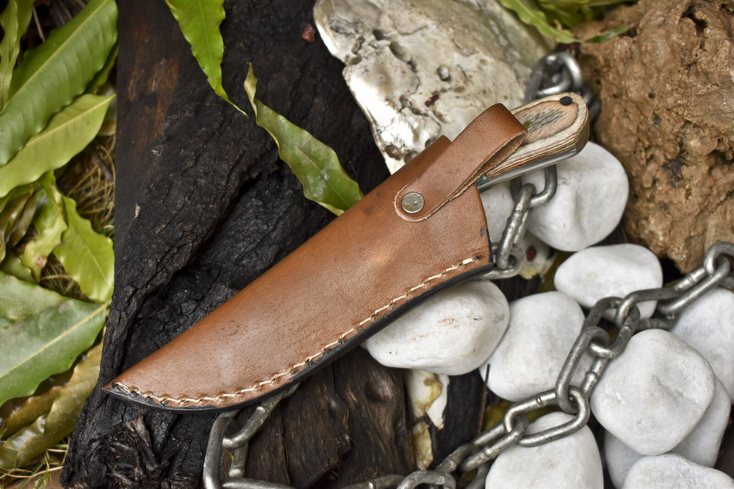 Twist Damascus Skinner Knife with Mixed Handle – Handmade Tactical Hunting Knife