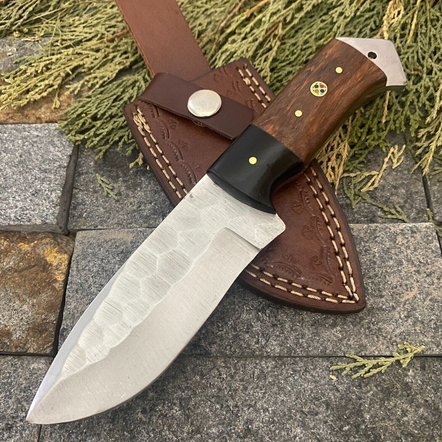 8" Handmade D2 Tool Steel Bushcraft Bowie Knife – Wood & Horn Handle