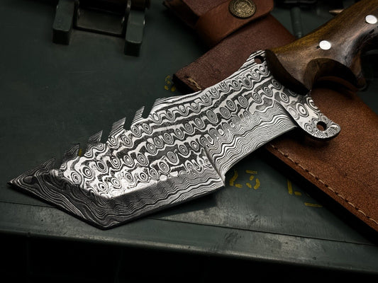 Handmade Damascus Steel Hunting Tracker Knive with Wood Handle and Cow Leather Sheath