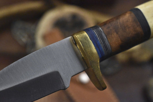 Skinner Knife – AUS-8 Steel, Bone & Wood Handle, Brass Guard, Hunting Knife