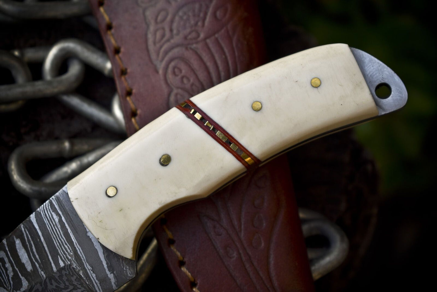 Custom Twist Damascus Skinner Knife with Gut Hook and Bone Handle for Outdoor Hunting