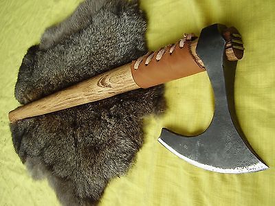 Hand Forged Viking Bearded Tomahawk Axe – Ragnar Style Bushcraft Hatchet