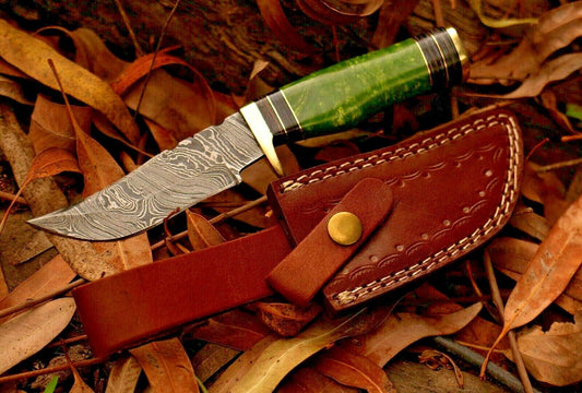 8" Hand Forged Damascus Steel Bowie Hunting Knife – Resin & Brass Guard