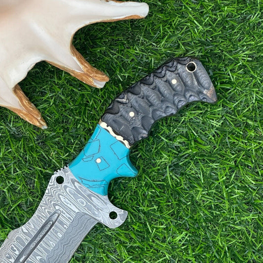 Custom Handmade Damascus Bowie Tracker Knife – Hardwood & Resin Handle with Leather Sheath