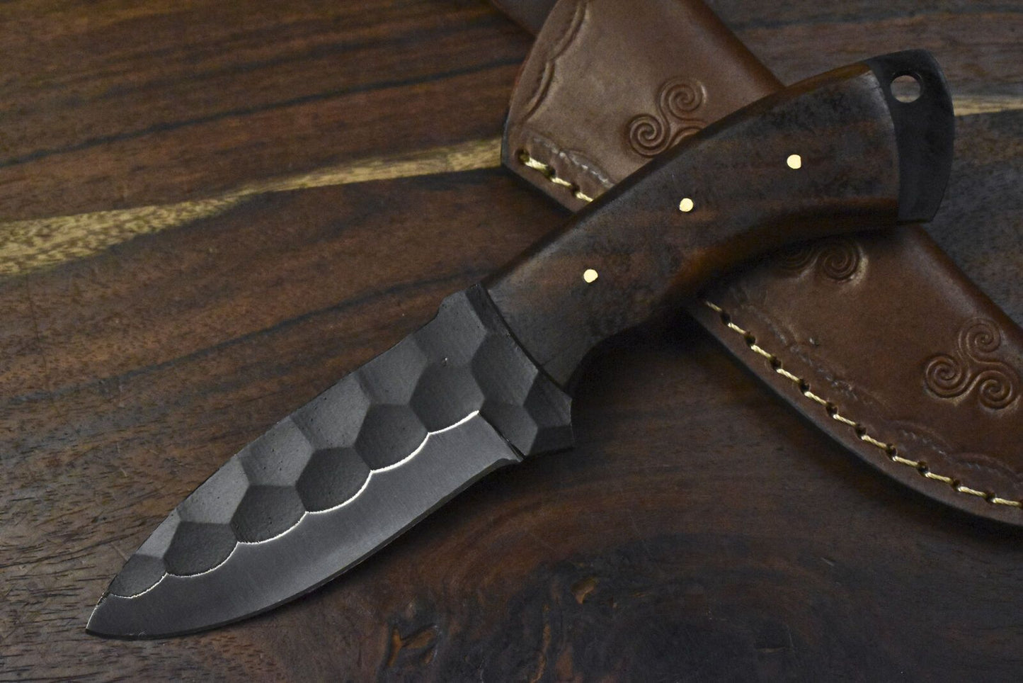 Custom Skinner Knife AUS-8 Steel with Walnut Wood Handle Survival Hunting Knife