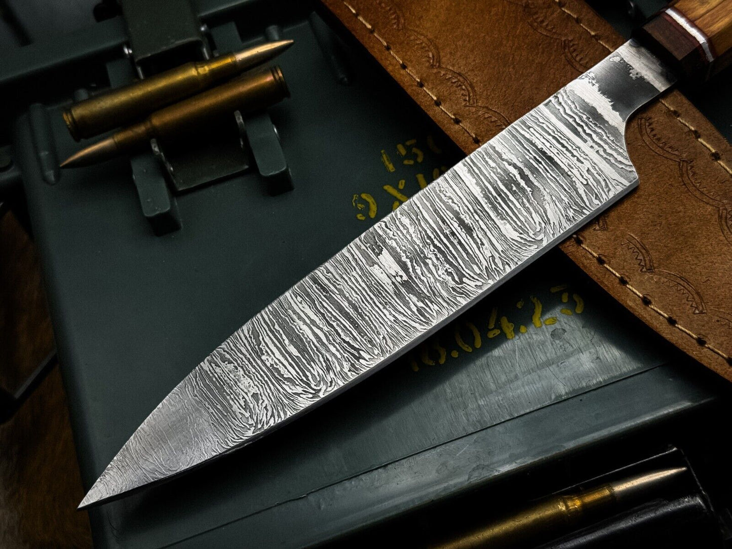 Handmade Damascus Steel Kitchen Chef Knife – Wood Handle with Cow Leather Sheath