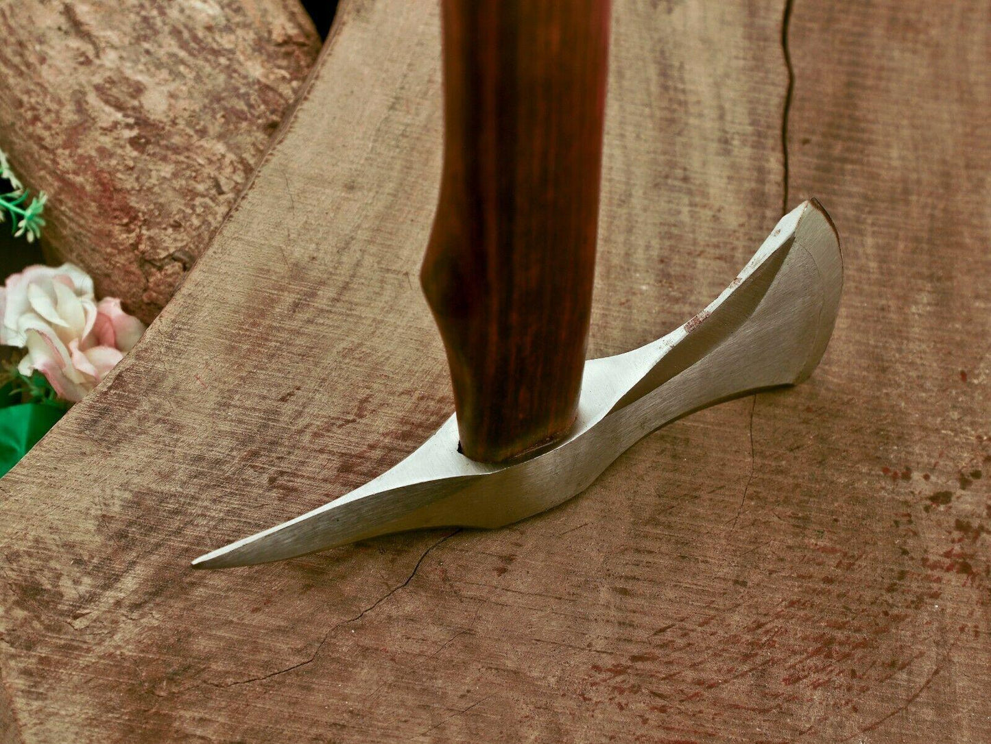 18" Viking Camping Axe – Carbon Steel Blade with Wood Handle & Leather Sheath