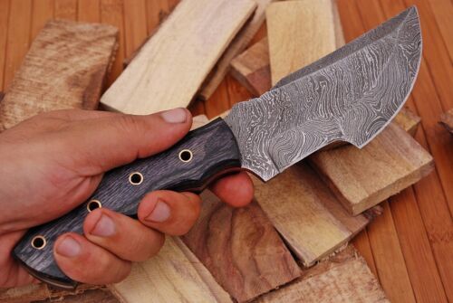 Predator Damascus Steel Tactical Hunting Tracker Survival Knife – Handmade Fixed Blade with Leather Sheath