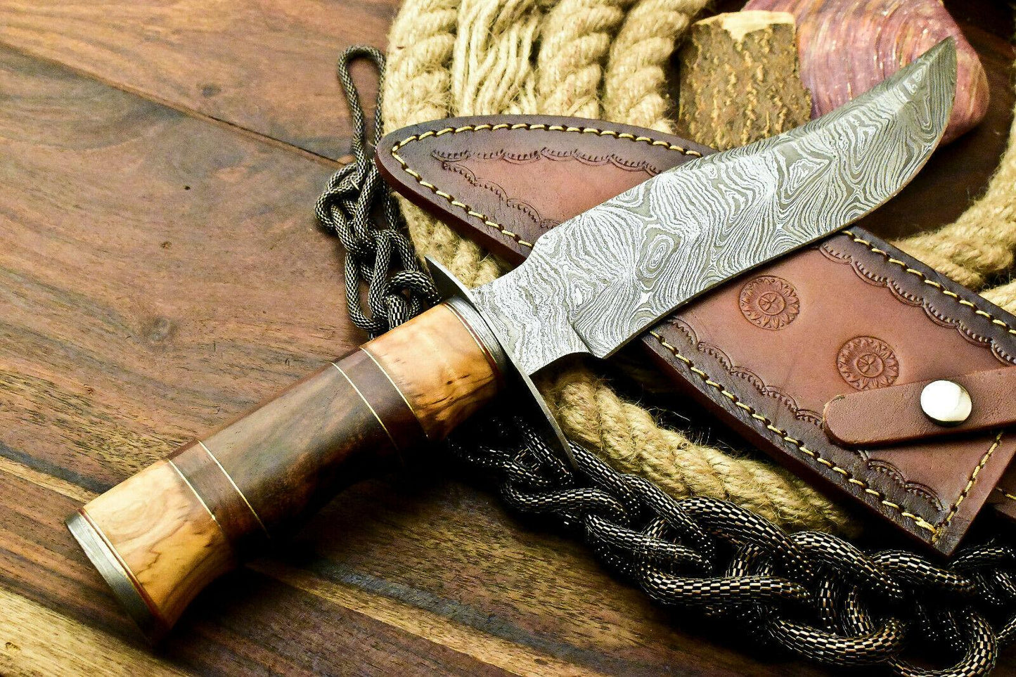 13" Handmade Damascus Bowie Hunting Knife – Olive Wood Handle