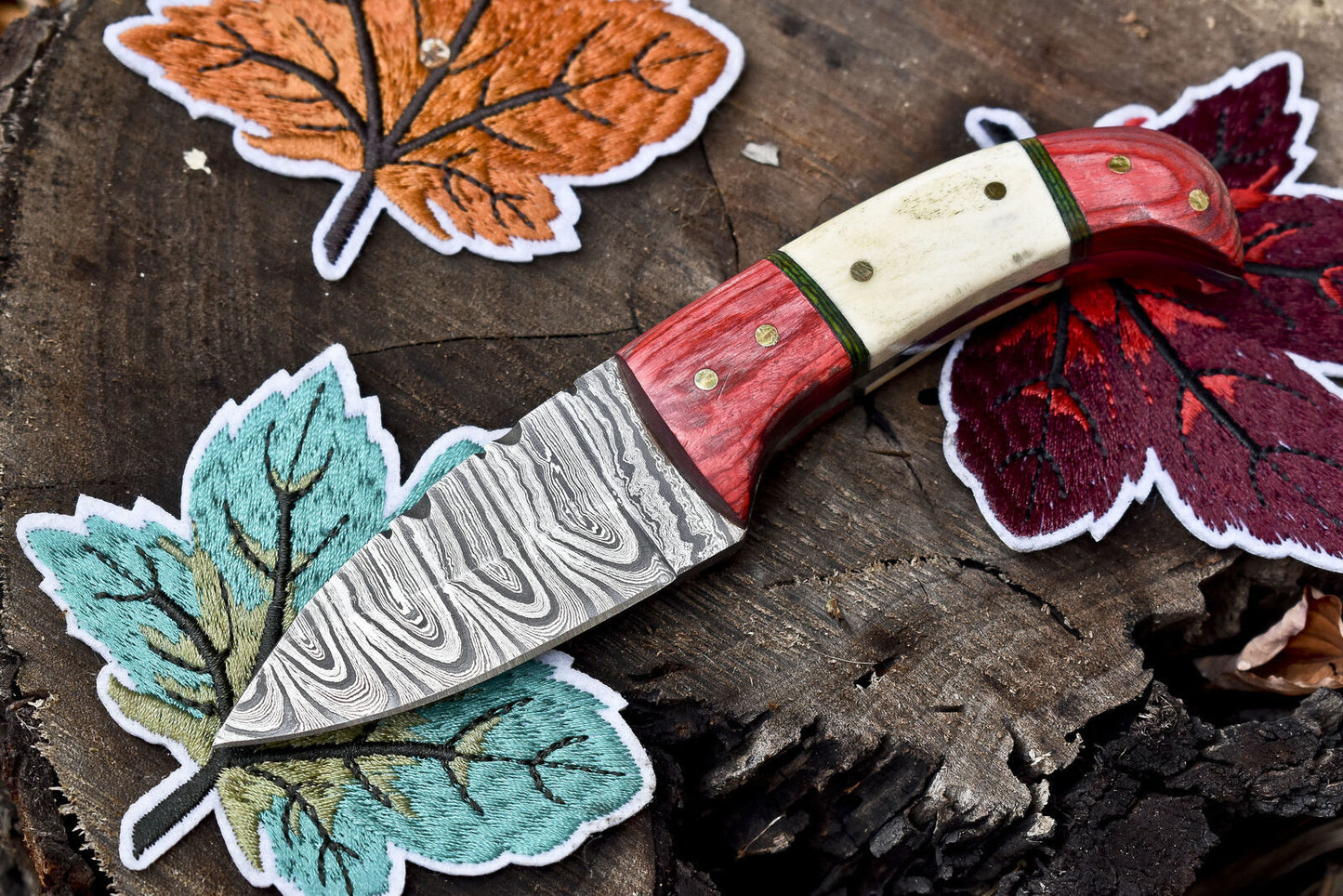 Ladder Damascus Skinner Knife – Bone & Wood Handle with Wooden Bolster and Leather Sheath