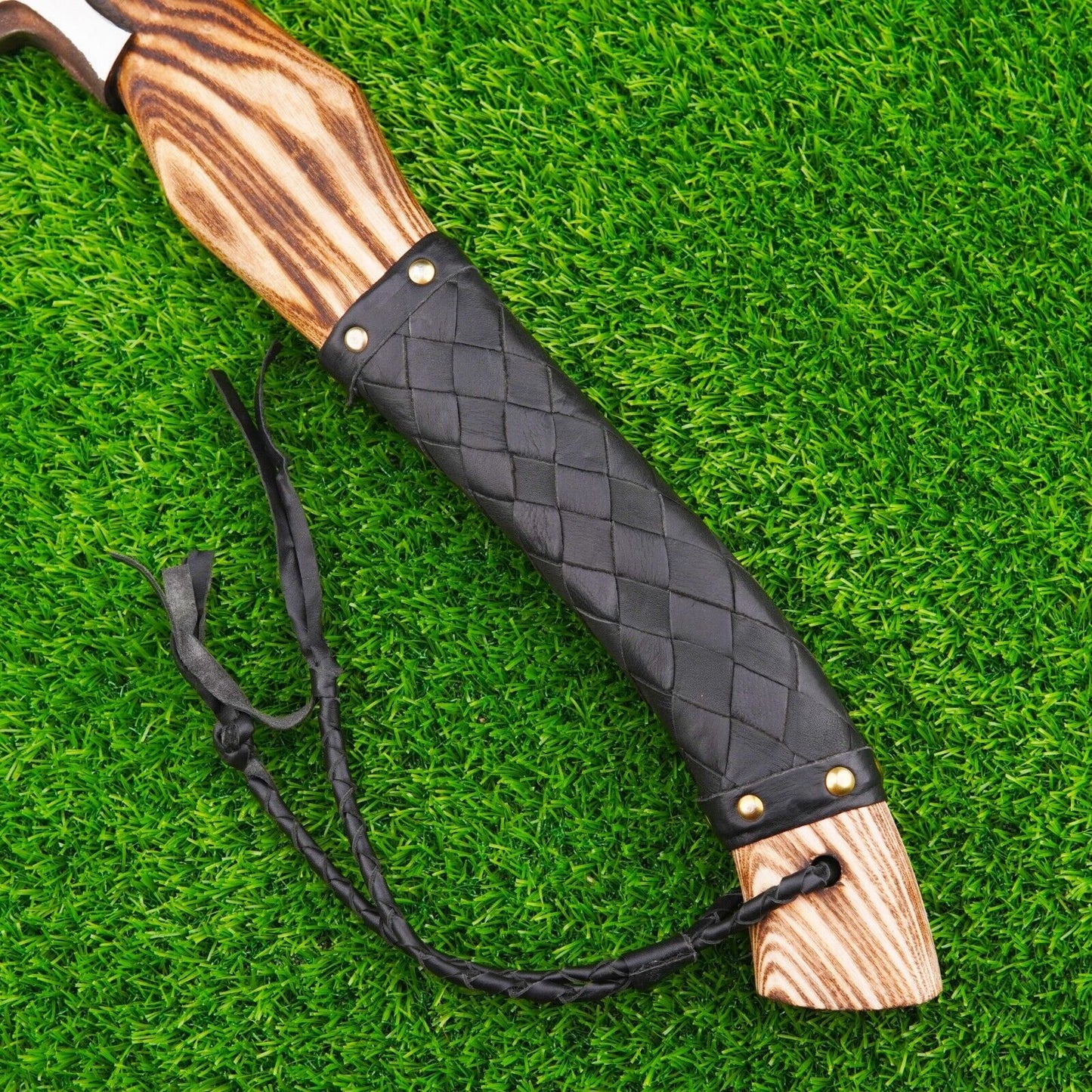 Hand Forged Carbon Steel Viking Axe Nordic Bearded Battle Axe with Rosewood Handle and Leather Sheath