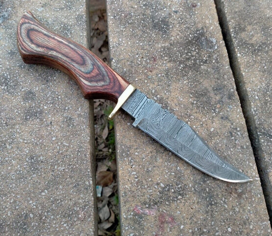 10" Damascus Bowie Knife – Wooden Handle with Leather Sheath