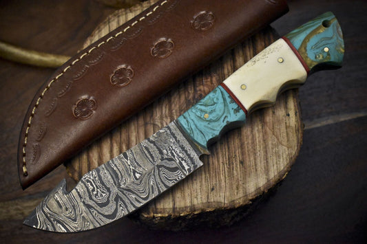 Custom Twist Damascus Skinner Knife with Gut Hook Mixed Handle for Fishing and Hunting