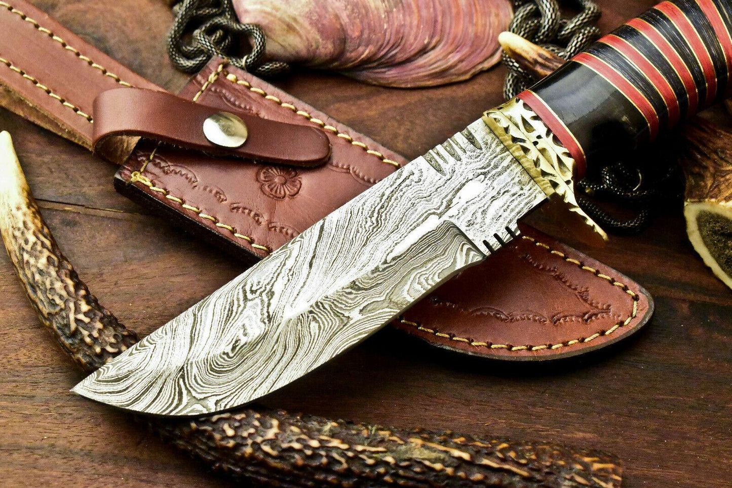 11" Rare Handmade Damascus Bowie Hunting Knife | Hard Wood Handle