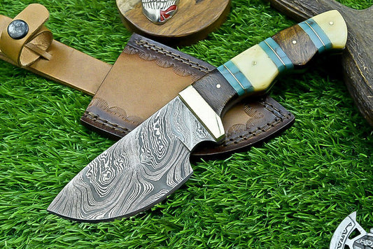 9" Handmade Damascus Steel Skinning Bowie Knife – Wood & Resin Handle