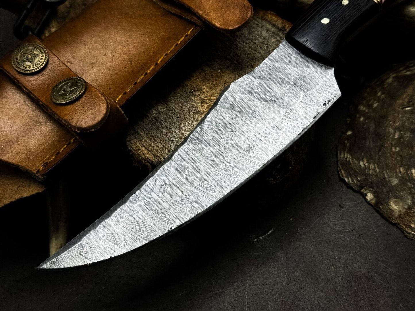 Heritage Forge Handmade Damascus Steel Survival Hunting Knife Epoxy Resin Handle with Leather Sheath