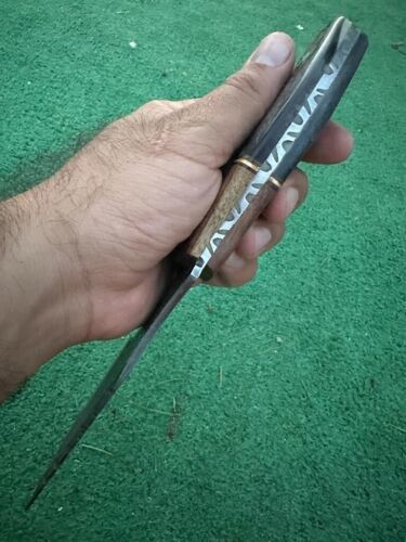 10" Handmade Damascus Steel Tanto Tracker Knife – Full Tang Hunting Fixed Blade with Ram Horn Handle & Leather Sheath