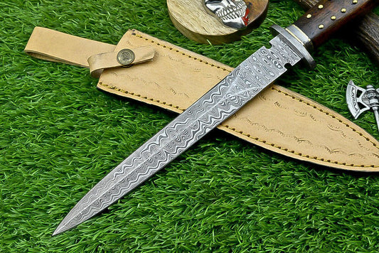 15 Inch Handmade Damascus Steel Hunting Dagger Knife with Natural Wood Handle and Sheath