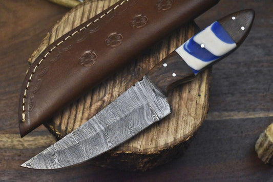 Twist Damascus Skinner Knife with Corain Handle and Wooden Bolster Tactical Hunter