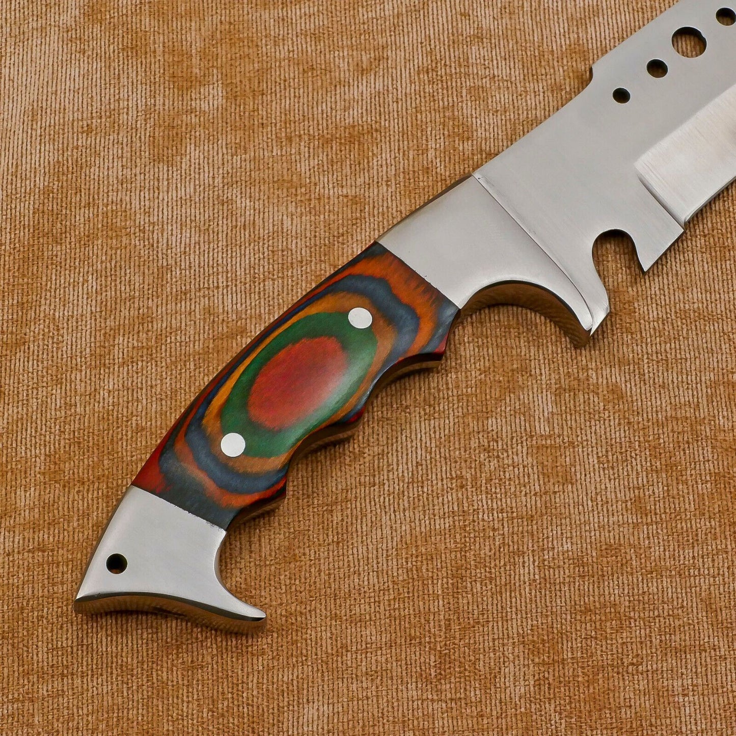 Hand forged D2 Steel Full Tang 14-Inch Bowie Hunting Knife – Steel Guard