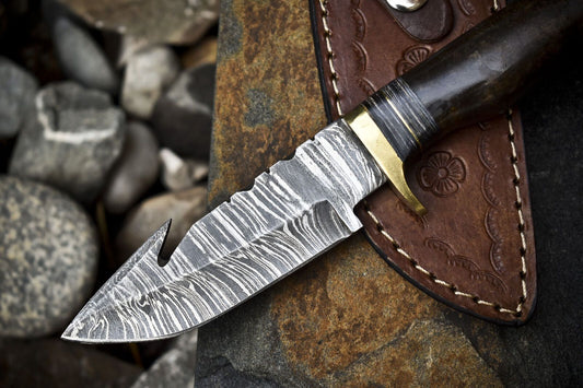 Twist Damascus Skinner Knife with Gut Hook Corian Handle – Custom Hunting Blade
