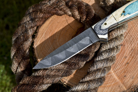 Forged Skinner Knife Twist Damascus Hard Wood Wooden Bolster Outdoor